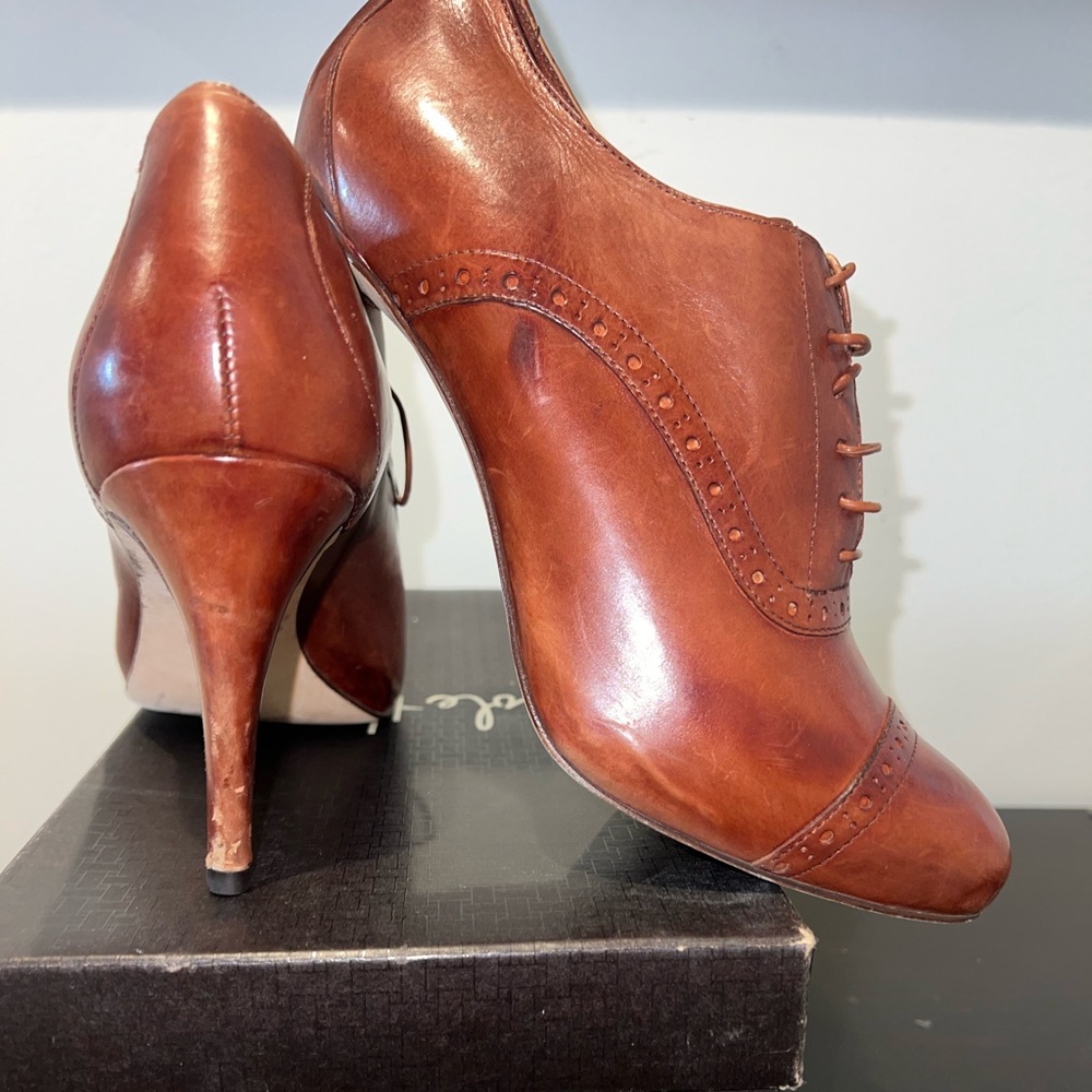 Cole Haan Air Violet Oxford Pump (Woodbury)